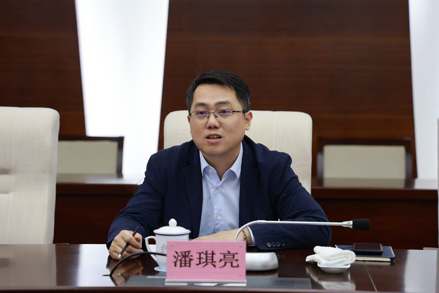 潘琪亮講話.jpg 潘琪亮講話.jpg