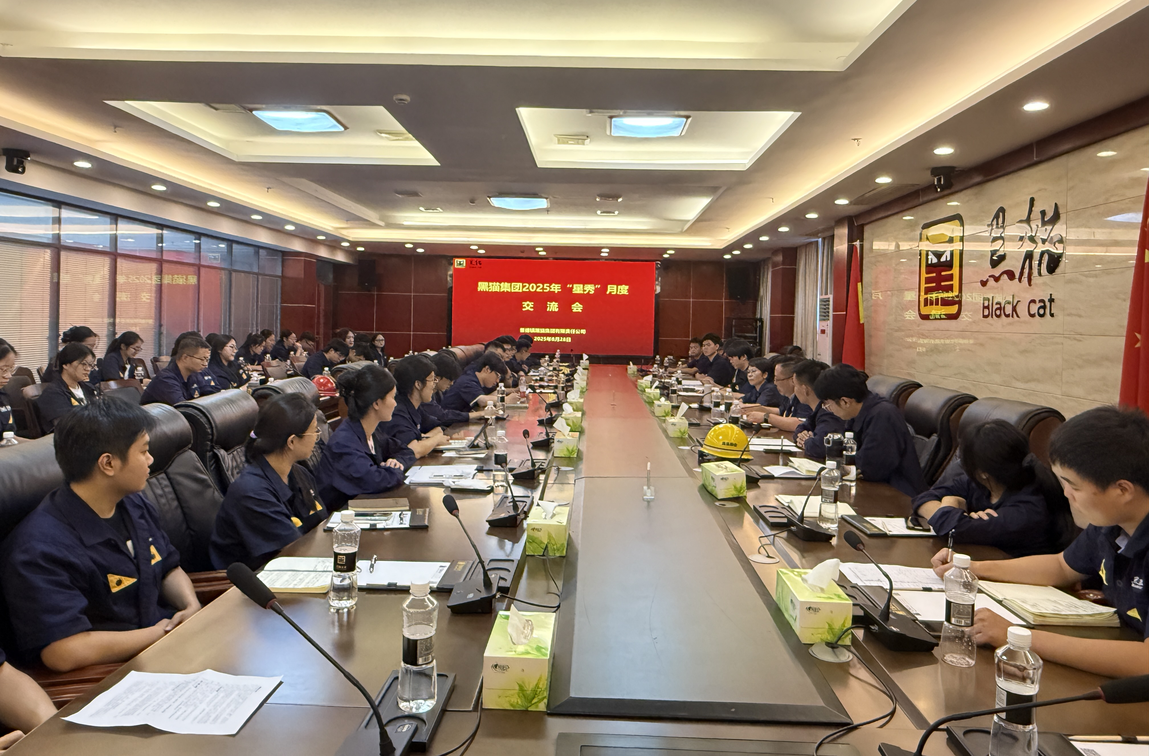 圖2 “星秀”交流會現場.jpg